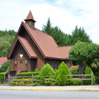 Alpine Chapel Helen GA near Yonah Mountain Campground